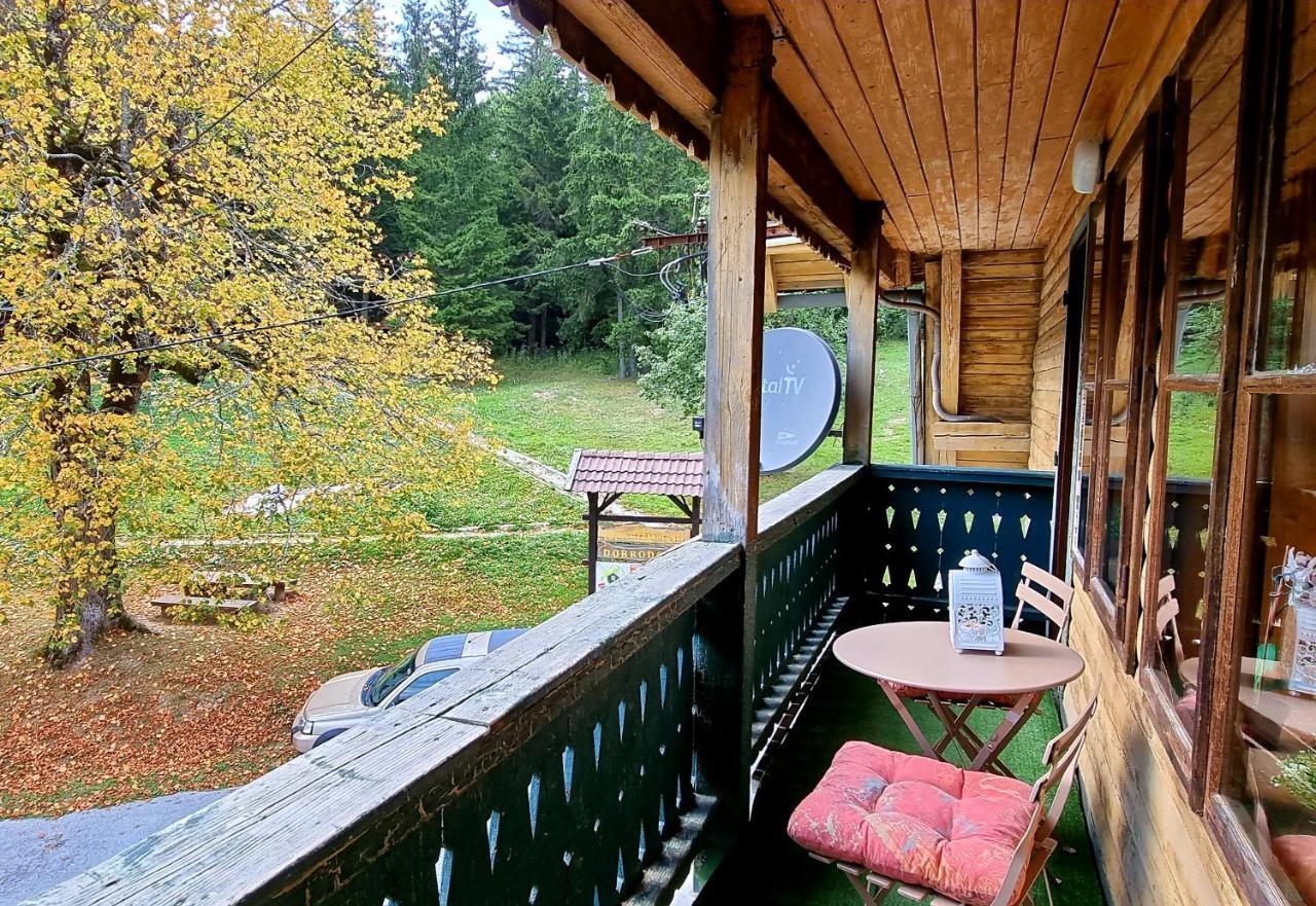 Planinski Dom Na Travni Gori Sodrazica ภายนอก รูปภาพ