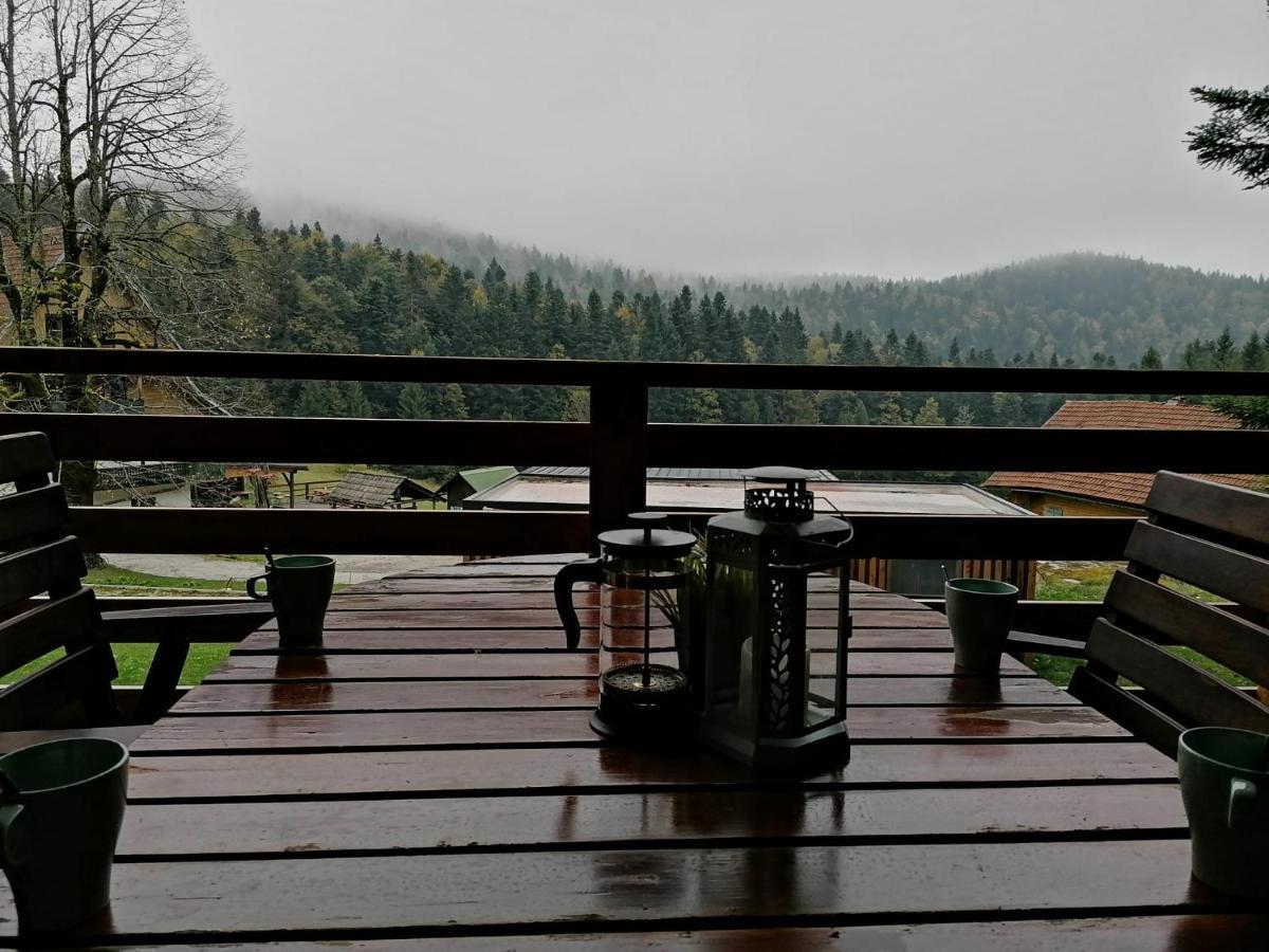 Planinski Dom Na Travni Gori Sodrazica ภายนอก รูปภาพ