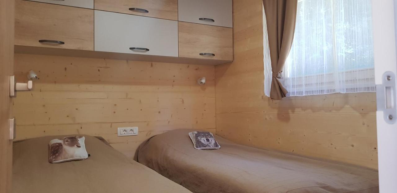 Planinski Dom Na Travni Gori Sodrazica ภายนอก รูปภาพ